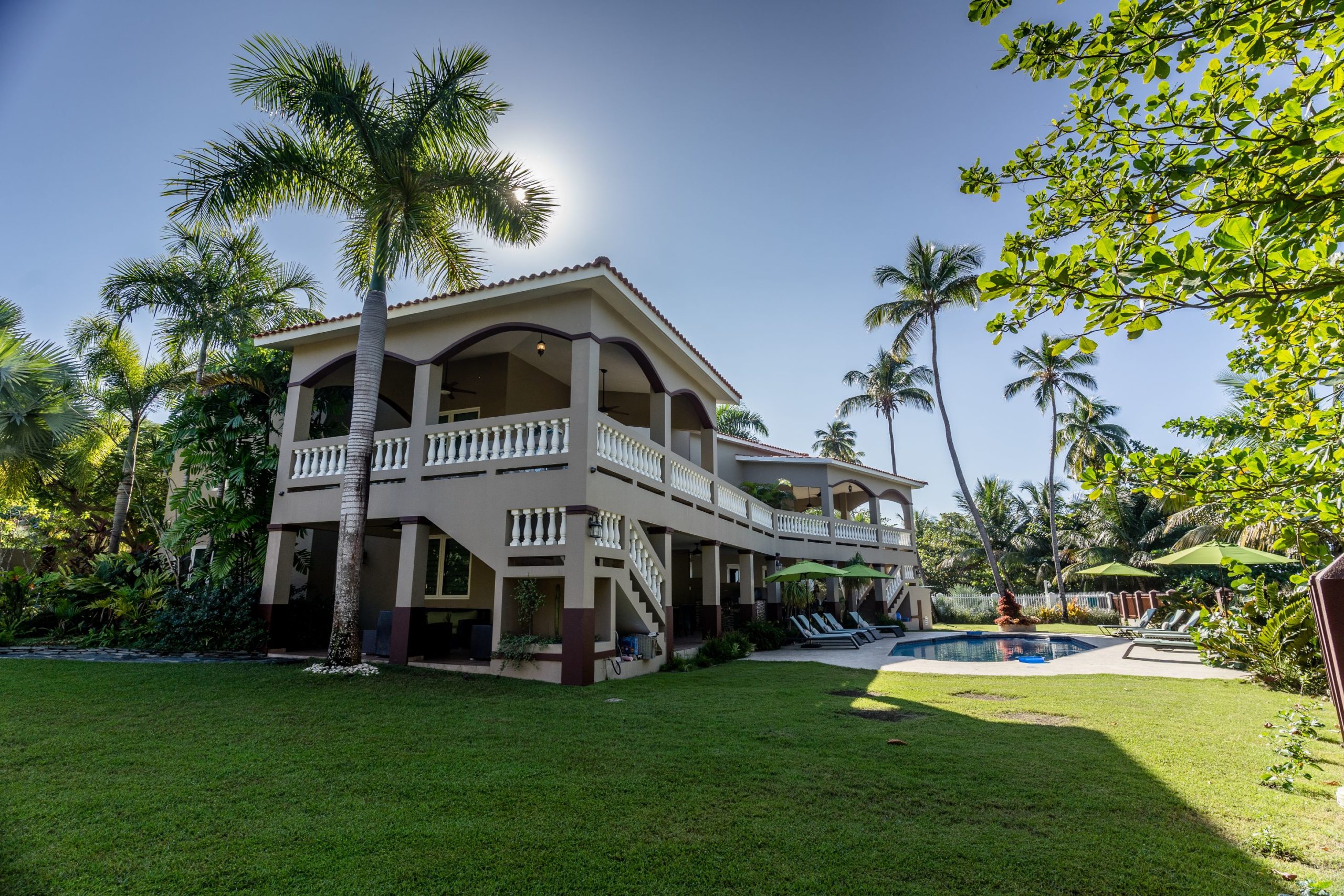 Side yard view of Maria's Villa in Puerto Rico.